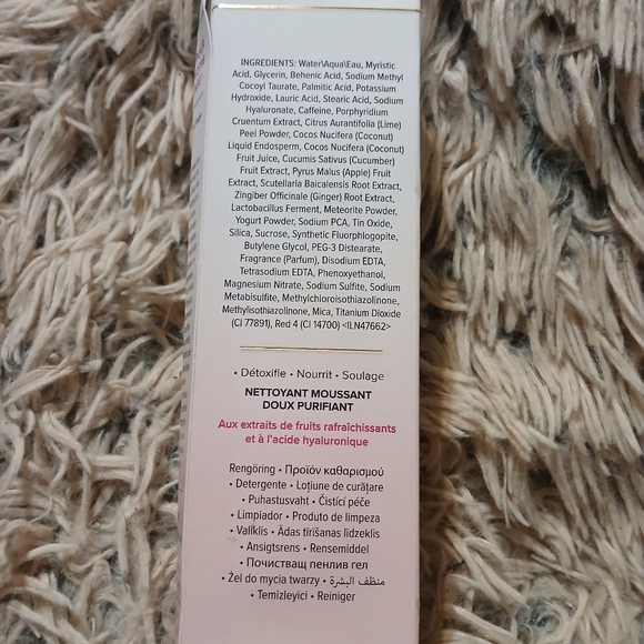 Too Faced Hangover Pore Purifying Cleanser - Picture 4 of 6